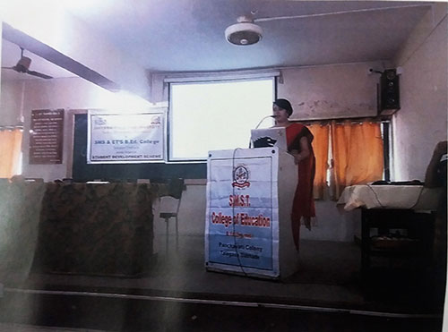 Ms  Nupoor Dhakephalkar on thinking skills